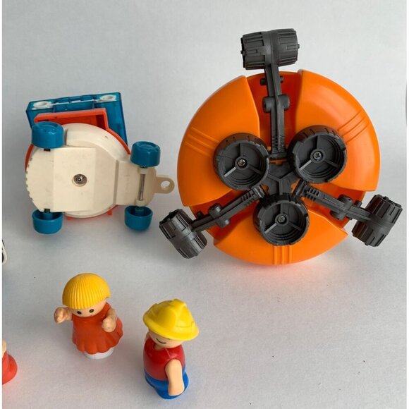 Vintage Playmate Playskool Space Station Set - Picture 10 of 13